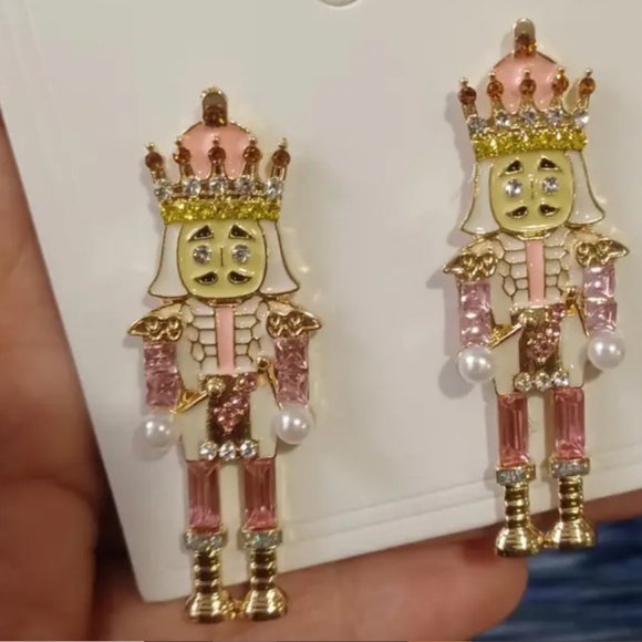 Nutcracker Earrings Womens Ladies Pink Fashion Xmas Holiday Christmas Jewelry - Picture 1 of 13